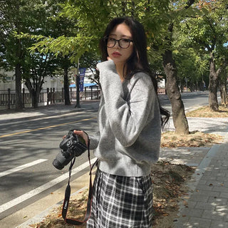 Lambswool Loose Fit Basic Gray V-Neck Knit