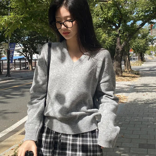 Lambswool Loose Fit Basic Gray V-Neck Knit