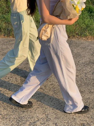 Seersucker striped elastic waist pants