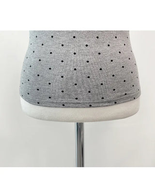 (3 colors) Sleeveless camisole with polka dot lace cups