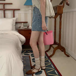 Mini ribbon pattern denim shorts
