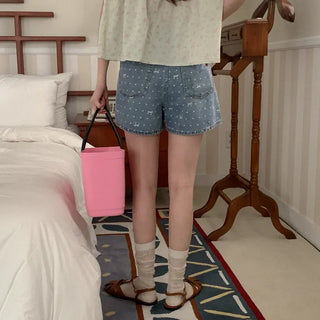 Mini ribbon pattern denim shorts