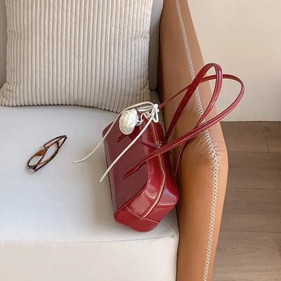 Crack Square Zip-Up Leather Shoulder Bag