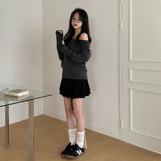 Striped Border Off-Shoulder Button T-Shirt