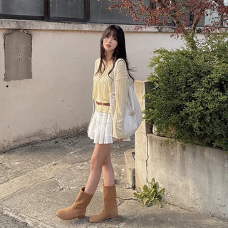 Ribbed V-neck sheer loose fit knit