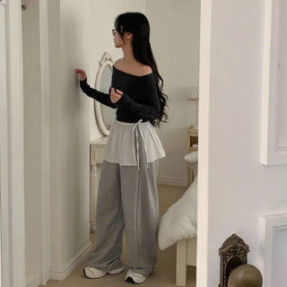 Off-shoulder striped slim T-shirt