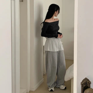 Off-shoulder striped slim T-shirt