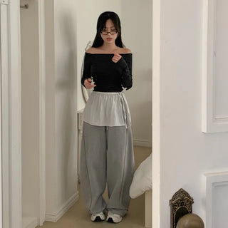 Off-shoulder striped slim T-shirt