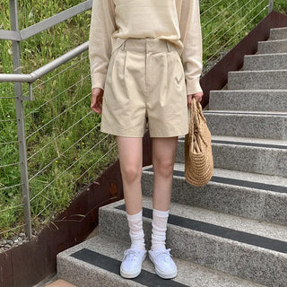 Cotton pleated shorts