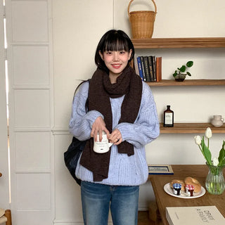 Wool knit scarf
