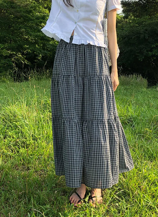 Checked flared long skirt