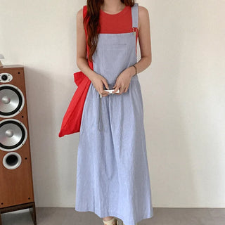 Sleeveless top with shirred bra cups