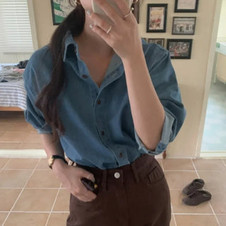 Loose-fit denim shirt
