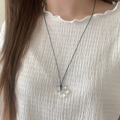 Flower necklace