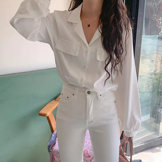 Open-collar pocket blouse