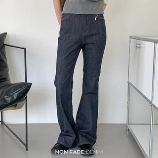 Bootcut low-rise denim pants