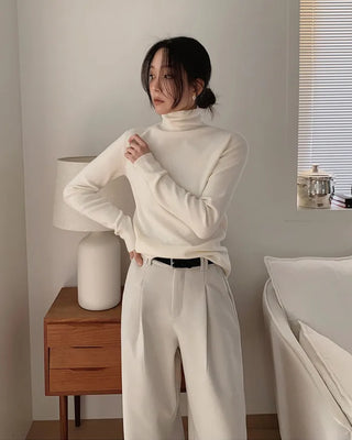 Basic slacks with pleats