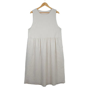 Cute long sleeveless dress