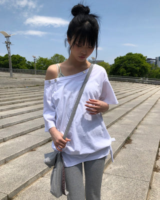 Strap T-shirt