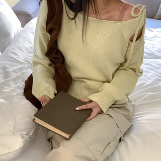 Shoulder slit ribbon knit