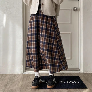 High-waisted elastic long flared check skirt