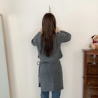 Cropped boat neck knit