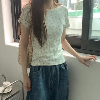 Flower eyelet punched short-sleeved T-shirt