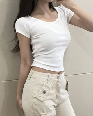 Round neck back slit short-sleeved T-shirt