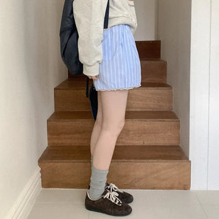 Striped elastic waist shorts