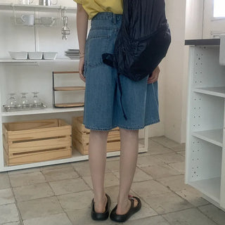 Bilingual Carfender Denim Bermuda Pants