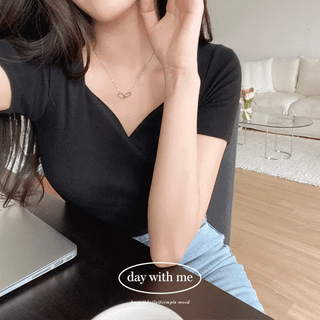 Cropped slim plain short-sleeved T-shirt