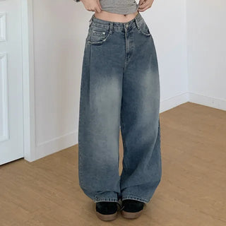 Pleated wide-leg denim pants