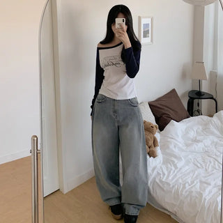 Pleated wide-leg denim pants