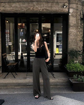 Wide training pants