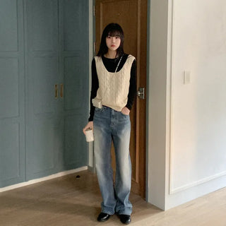Twisted wool bustier