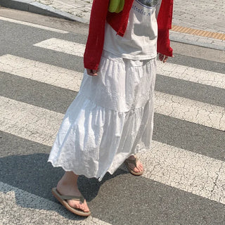 Flower stitch tiered long skirt