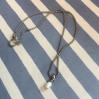 Pearl long necklace