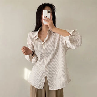 Long-sleeved striped oversized shirt