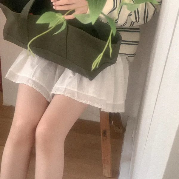 Lace mini skirt