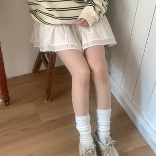Lace mini skirt