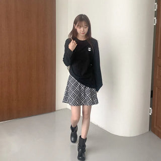 Checkered mini skirt
