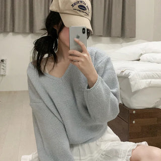 Layered Loose Fit Pastel V-Neck Knit