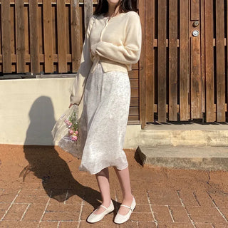 Pink round-neck loose-fitting short long-sleeve knit cardigan