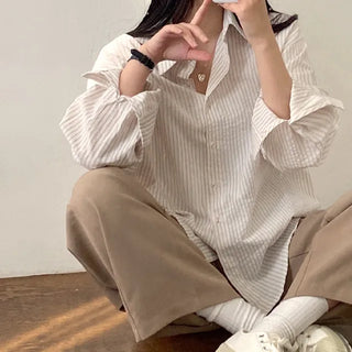 Long-sleeved striped oversized shirt