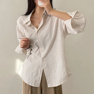 Long-sleeved striped oversized shirt