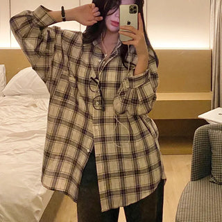 Long-sleeved oversized vintage shirt