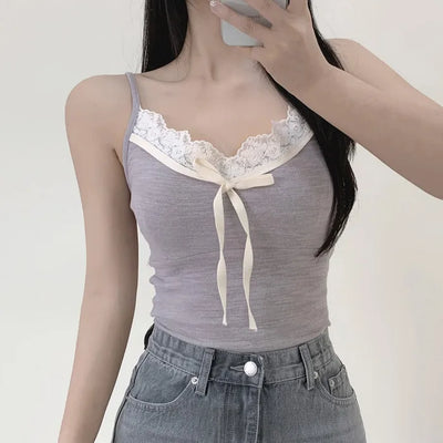 Lace ribbon sleeveless top