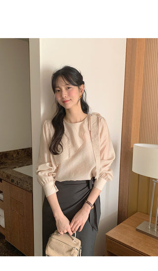(2 colors) Ruffle Ribbon Blouse