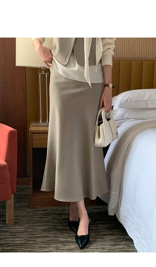 Flared long skirt