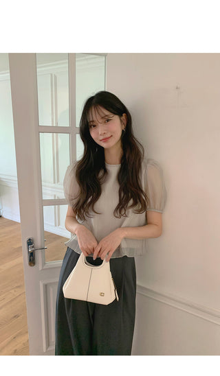 [2 colors] Flower Point Slim T-shirt
